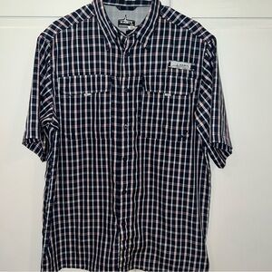 Habit Men's River Guide Fishing Shirt Navy Plaid‎ Medium Short Sleeve Vented